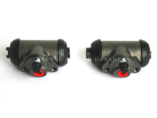 FRONT WHEEL CYLINDER 500F/L/600D bef '65